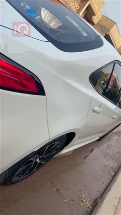 تۆیۆتا کۆرۆلا